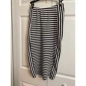 Striped pencil skirt
